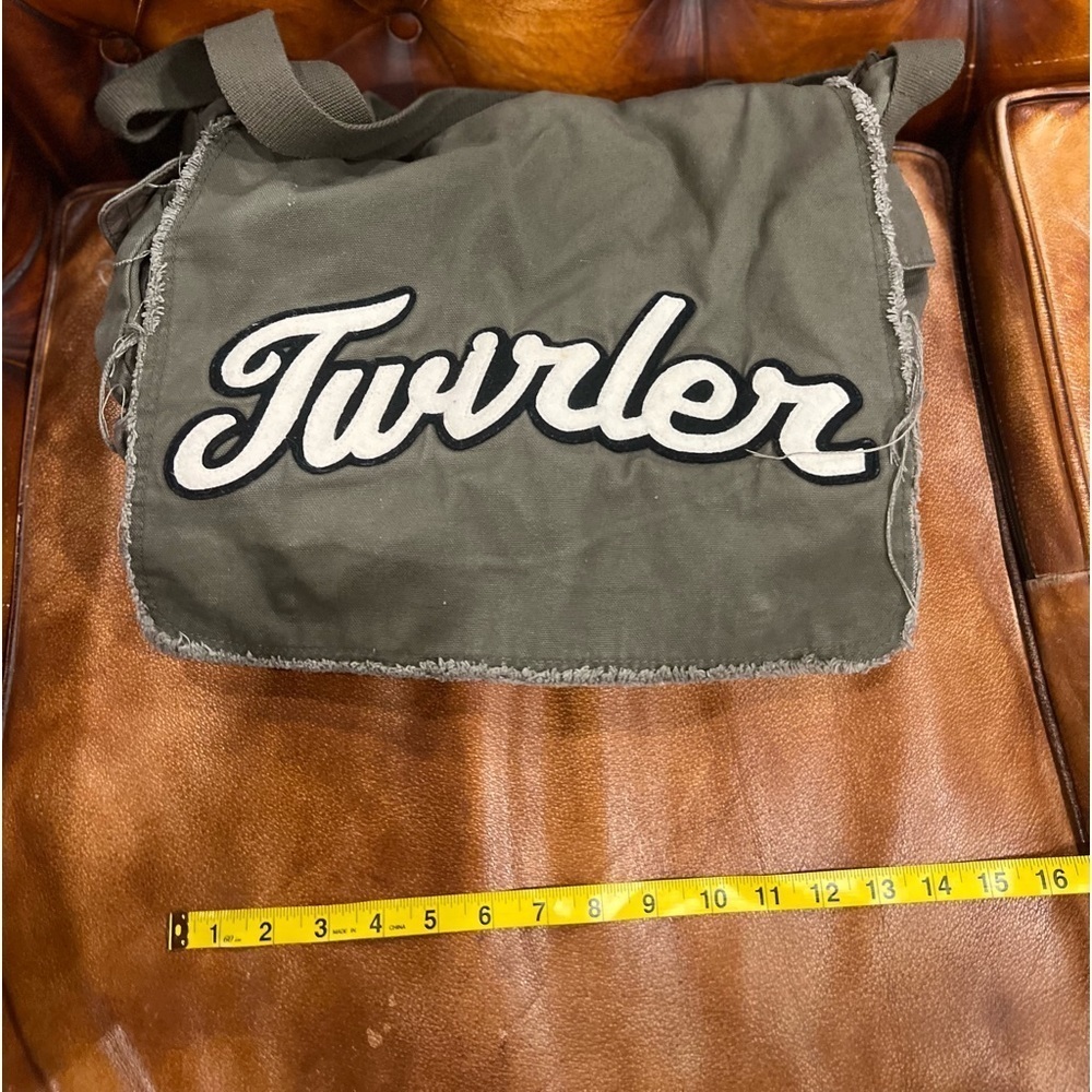 Kennedy Creations “Twirler” book bag in GUC - Picture 2 of 9